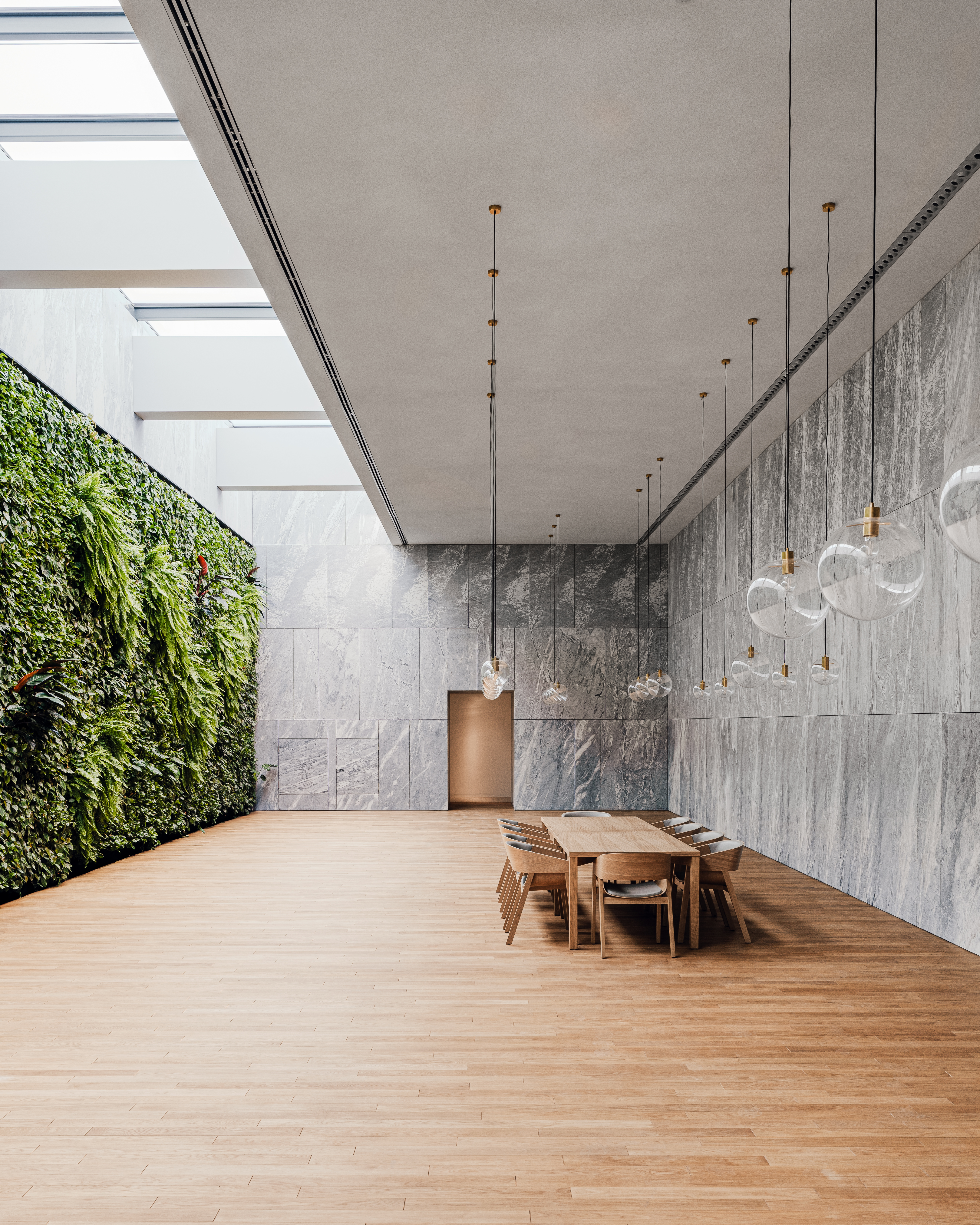 Museum of Polish History in Warsaw with Rockfon Mono Acoustic TE-Edge installed in Chicago Metallic Monolithic grid